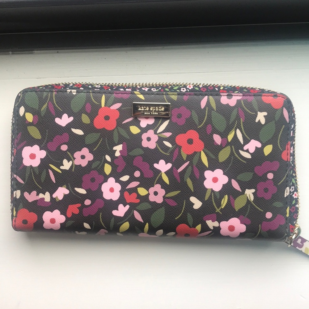 Kate Spade Neda Wallet - Laurel Way Boho Flora NWT